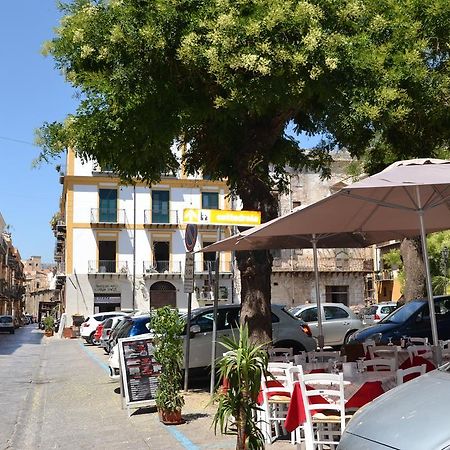 Le Sedie Volanti Hotel Palermo Esterno foto