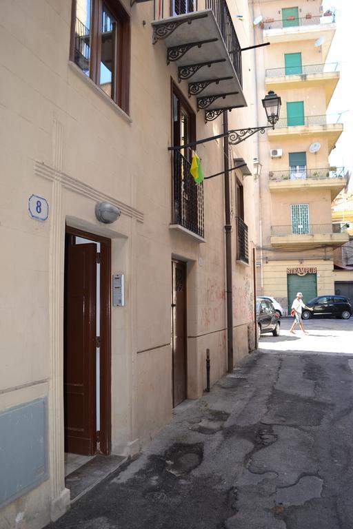 Le Sedie Volanti Hotel Palermo Esterno foto